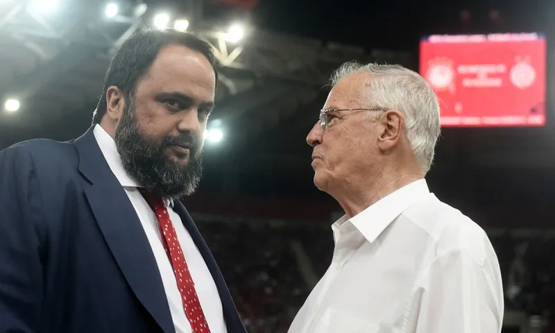 Μαρινάκης: «Έφυγε ένας μεγάλος Ολυμπιακός...»