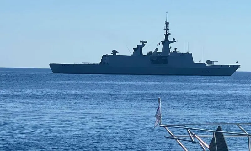 Ηχηρή γαλλική παρουσία: Η φρεγάτα La Fayette περιπολεί στην Κύπρο!