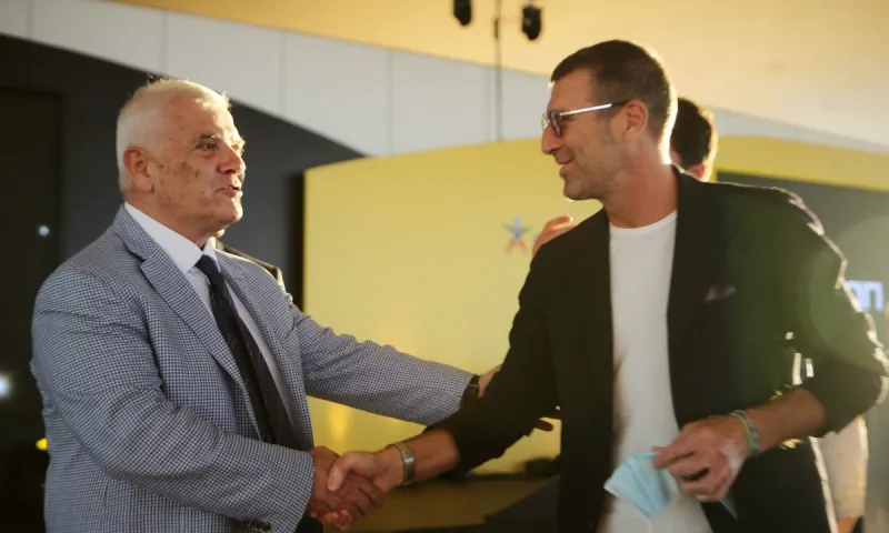 ΑΕΚ: Φορ άμεσα, έρευνα και για 8αρι