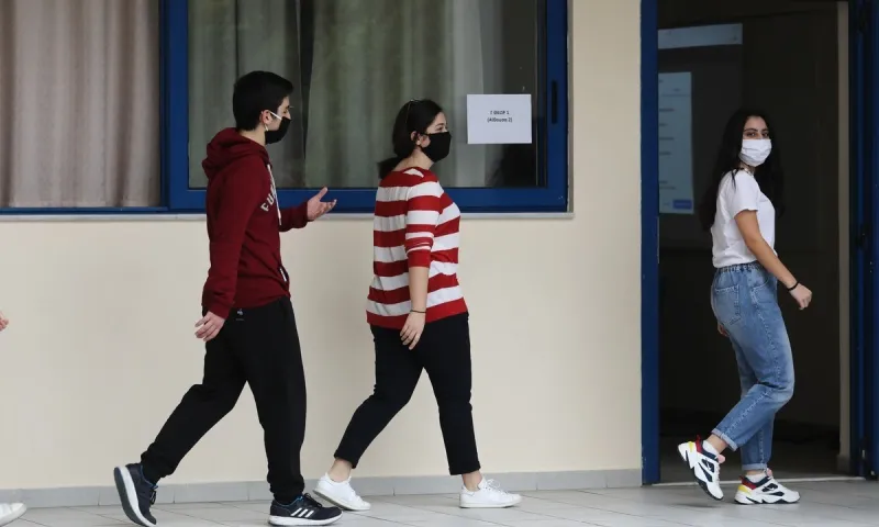 Σκέψεις να ανοίξουν 14 Σεπτεμβρίου τα σχολεία!