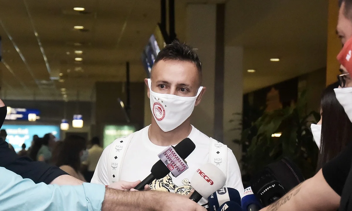 Ραφίνια: «Χαρούμενος που είμαι εδώ» (vid)