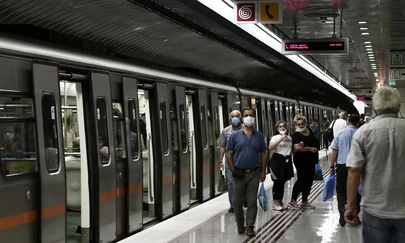 Μετρό: Αυξάνονται τα δρομολόγια από τις 31/8