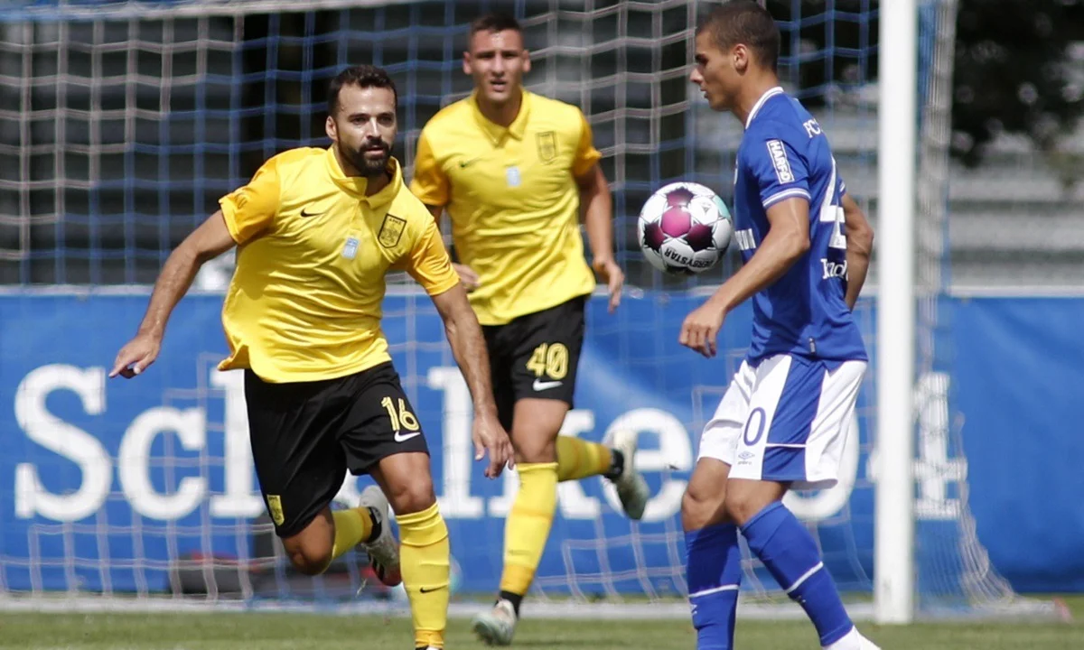 Σάλκε-Αρης 1-0: Κάτι καλό «χτίζει» φέτος (vid)