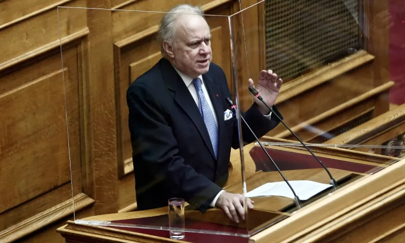 Η συγγνώμη της Καθημερινής στον Γιώργο Κατρούγκαλο (pic)