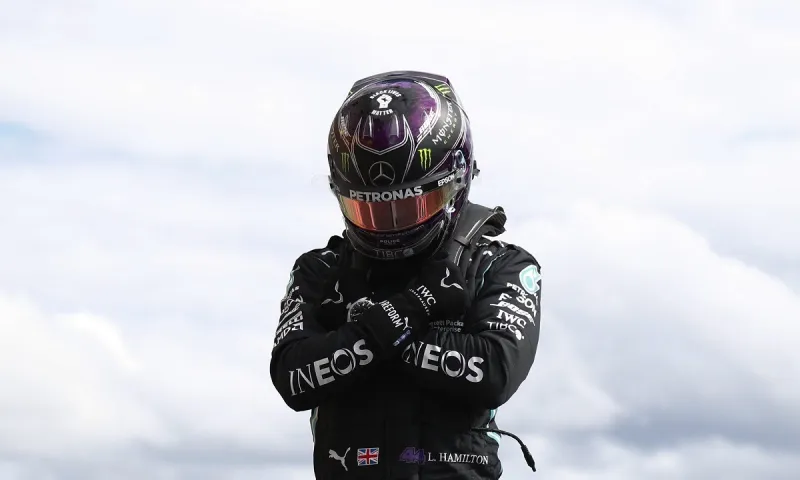 Formula 1: Στην pole position και στο Βέλγιο o Χάμιλτον -Αφιέρωσε τη νίκη στον Chadwick Boseman (vid)