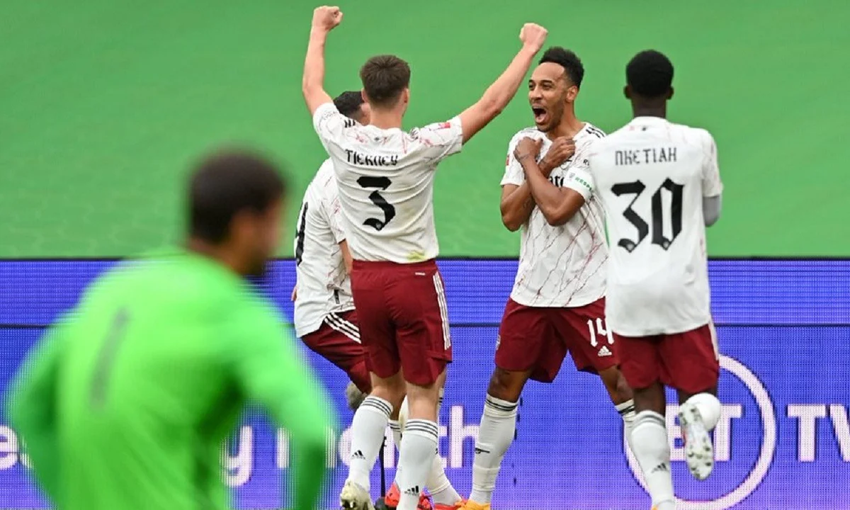 Άρσεναλ - Λίβερπουλ: 1-0 με Ομπαμεγιάνγκ και πανηγυρισμό «Black Panther» (vid)