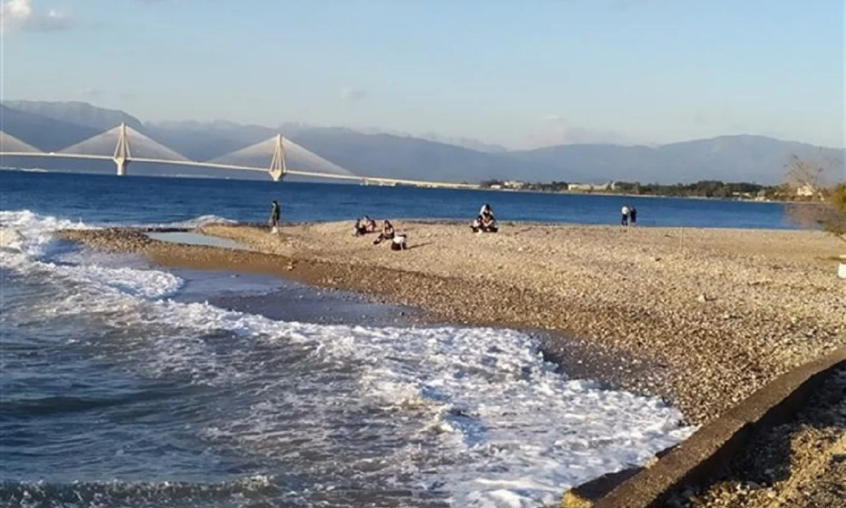 Πάτρα: Πολίστριες της ΝΕΠ έσωσαν ζευγάρι εφήβων από πνιγμό