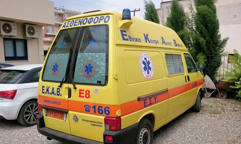 Τροχαίο ατύχημα στη λεωφόρο Κηφισίας στο ύψος του ΚΑΤ