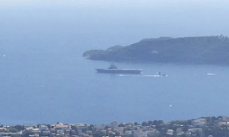 Toυρκία: Ξεκίνησε να έρχεται το Σαρλ Ντε Γκωλ - Ιστορική φωτογραφία