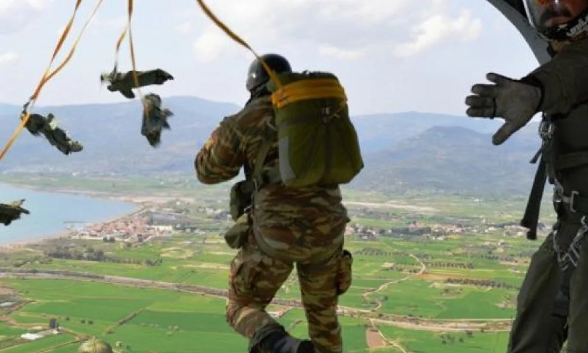 Ένοπλες Δυνάμεις: Συναγερμός! Εντοπίστηκε ο αλεξιπτωτιστής (update)