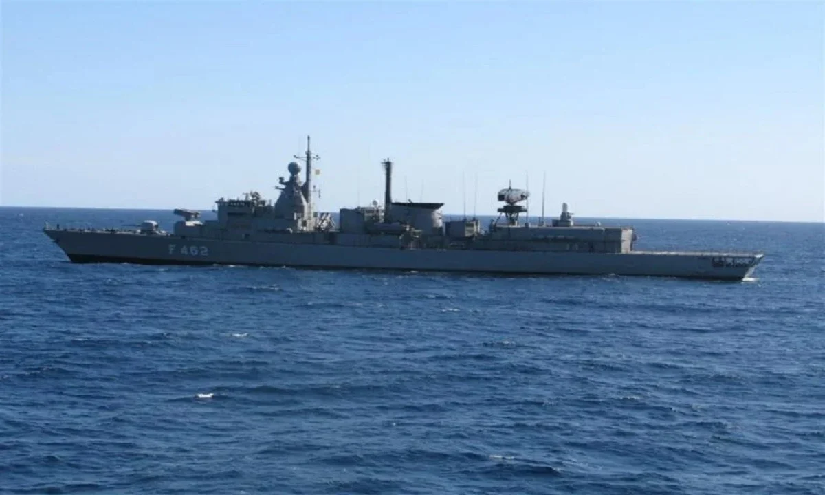Έλληνες του εξωτερικού μαζεύουν λεφτά για φρεγάτα 