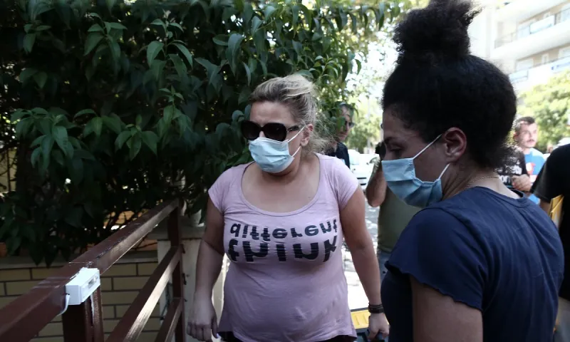 Κορονοϊός: «Υπάρχει ενδεχόμενο για τρίτο, τέταρτο ή και πέμπτο επιδημικό κύμα»