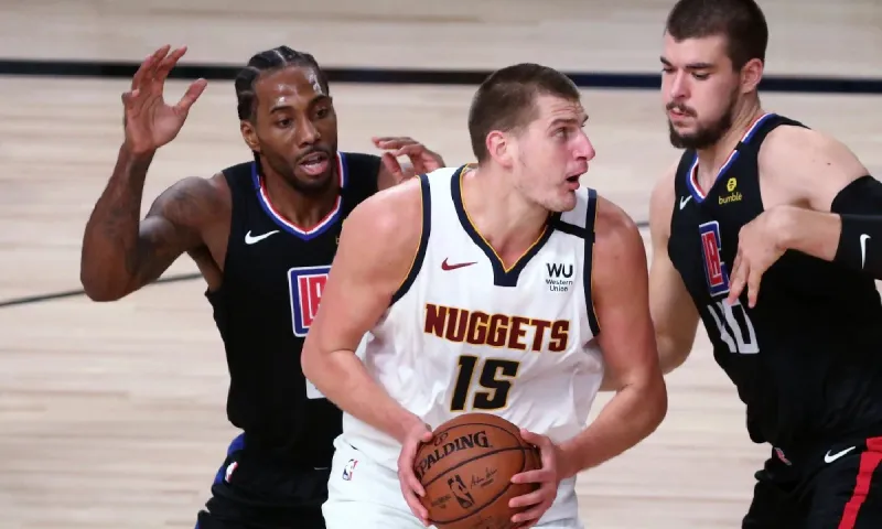 Κλίπερς - Νάγκετς 101-110: Ισοφάρισε με σούπερ Γιόκιτς, το Ντένβερ