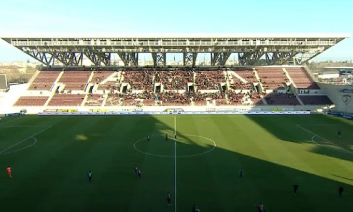 Απόλλων Λάρισας: Οριστικά στο AEL FC ARENA - Συμφωνία με Βαγγέλη Μόρα