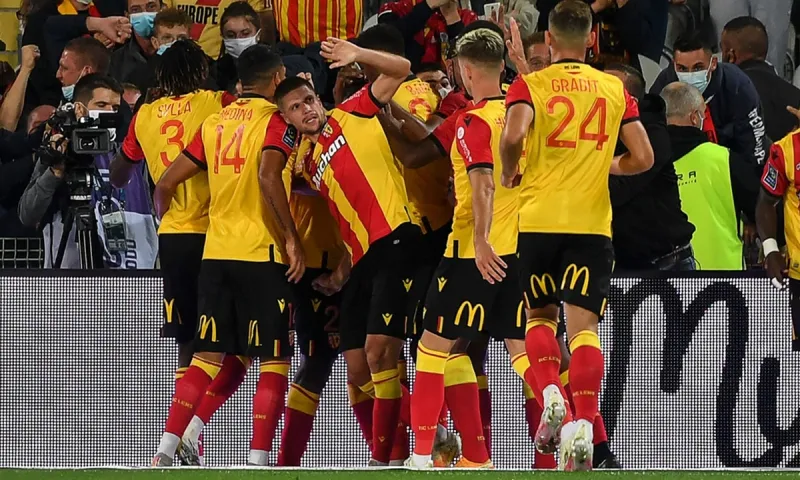 Λανς - Παρί 1-0: Μισή ομάδα, έκανε το λάθος και ο Μπούλκα (vid)