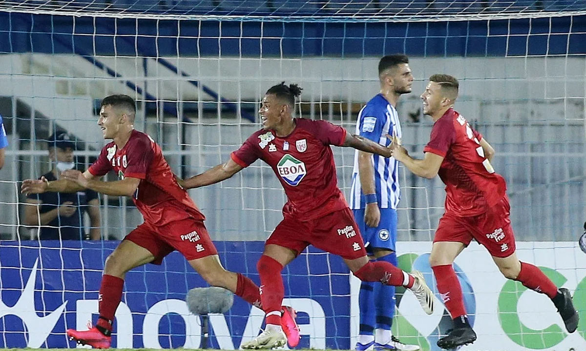 Ατρόμητος - Βόλος 0-2: Άλωσε ξανά το Περιστέρι, κομβική η αποβολή του Ρισβάνη