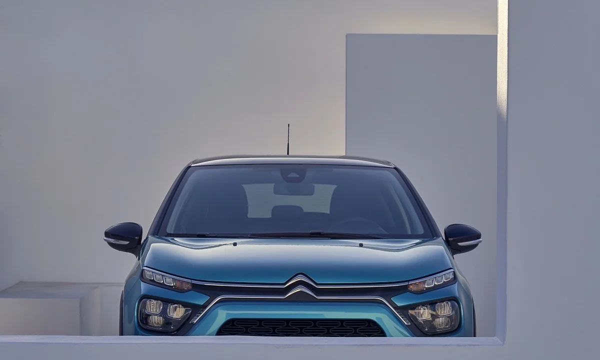 Νέο CITROËN C3: Μοναδικό στυλ και αξεπέραστη άνεση!