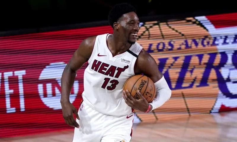 NBA Top 5: Απόλαυση ο Μπαμ Αντεμπάγιο (vid)
