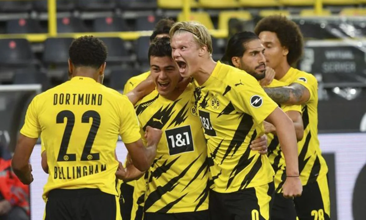 Bundesliga: Τριάρα από Ντόρτμουντ! (vids)