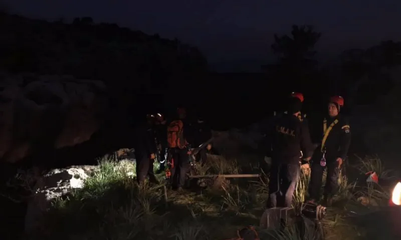 Τραγωδία στην Αχαΐα: Νεκρή 30χρονη μητέρα 4 παιδιών – Έπεσε σε γκρεμό με το αυτοκίνητό της