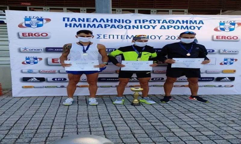 Πανελλήνιο ημιμαραθωνίου: Νικητής ο Καραΐσκος στους άνδρες!