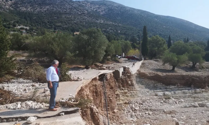 ΚΙΝΑΛ: Εικόνες βιβλικής καταστροφής σε Κεφαλονιά και Ιθάκη - Μήνυμα στην κυβέρνηση