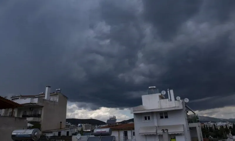 Καιρός 24/9: Bροχές και μεμονωμένες καταιγίδες στα δυτικά και τα Ηπειρωτικά
