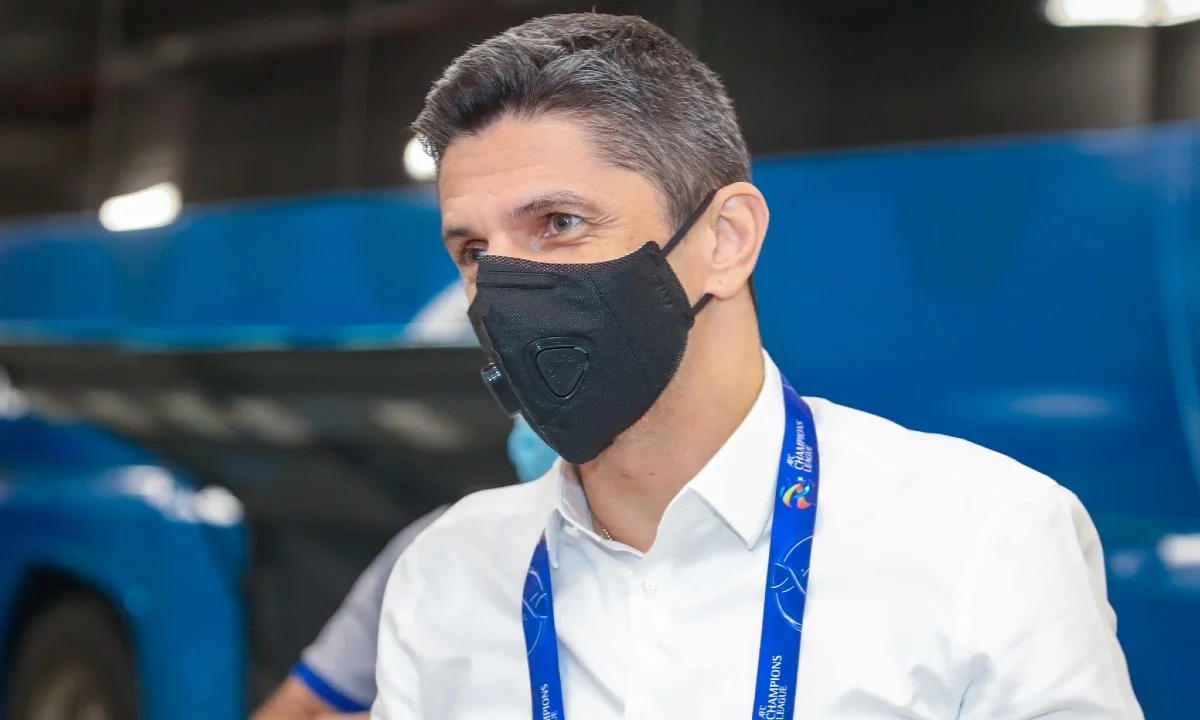 Αλ Χιλάλ - Απίστευτο: Ο Λουτσέσκου κατέβασε ομάδα με... εννέα παίκτες (pic)