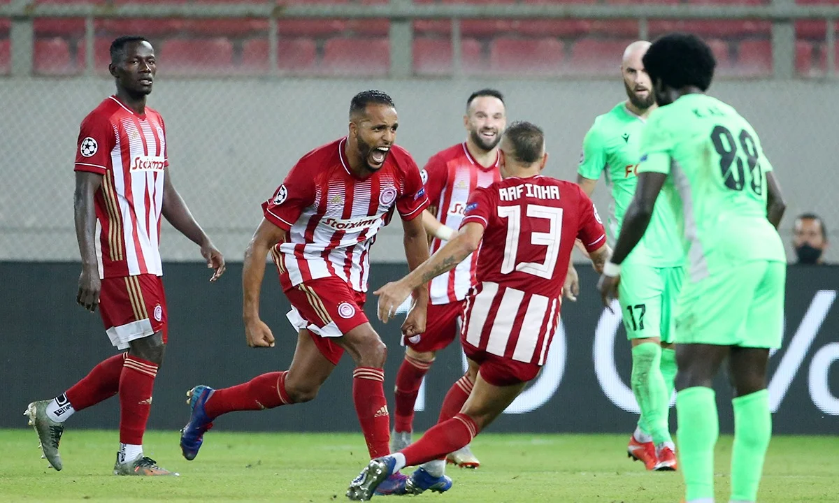 Ολυμπιακός - Ομόνοια 2-0: Βαλμπουενά και γκολάρα από Ελ Αραμπί! (vid)