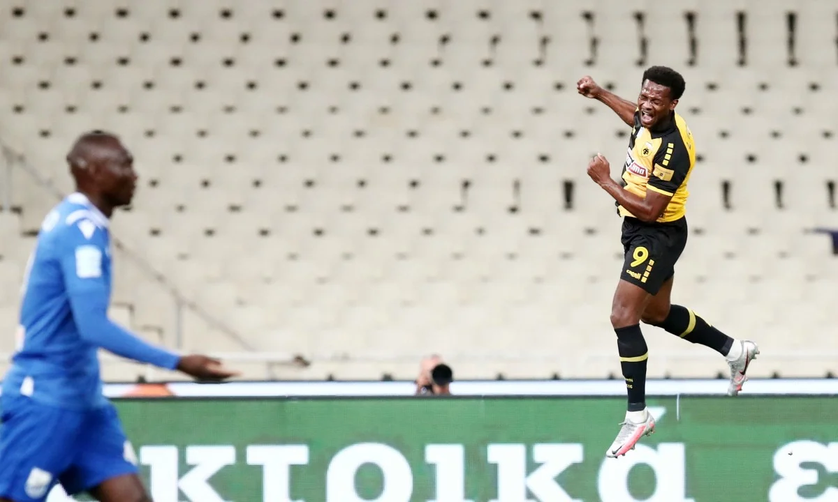 ΑΕΚ-Λαμία 3-0: Πετάει με... Λιβάι!