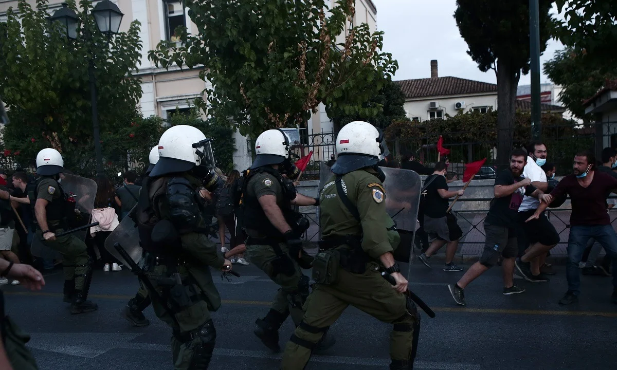 Επεισόδια στην αμερικάνικη πρεσβεία: Πορεία ενάντια στην επίσκεψη Μάικ Πομπέο