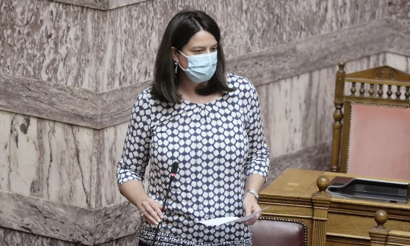 Κεραμέως: Μαθήματα αργίες και Σάββατα για τις χαμένες ώρες των καταλήψεων!