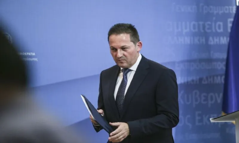 Πέτσας: «Έχουμε πάρει ήδη πολλά μέτρα, θα δούμε αν θα πάρουμε κι άλλα»