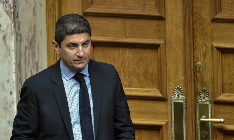 Αυγενάκης: Τροπολογία για επιχορήγηση των ερασιτεχνικών σωματείων από τους δήμους