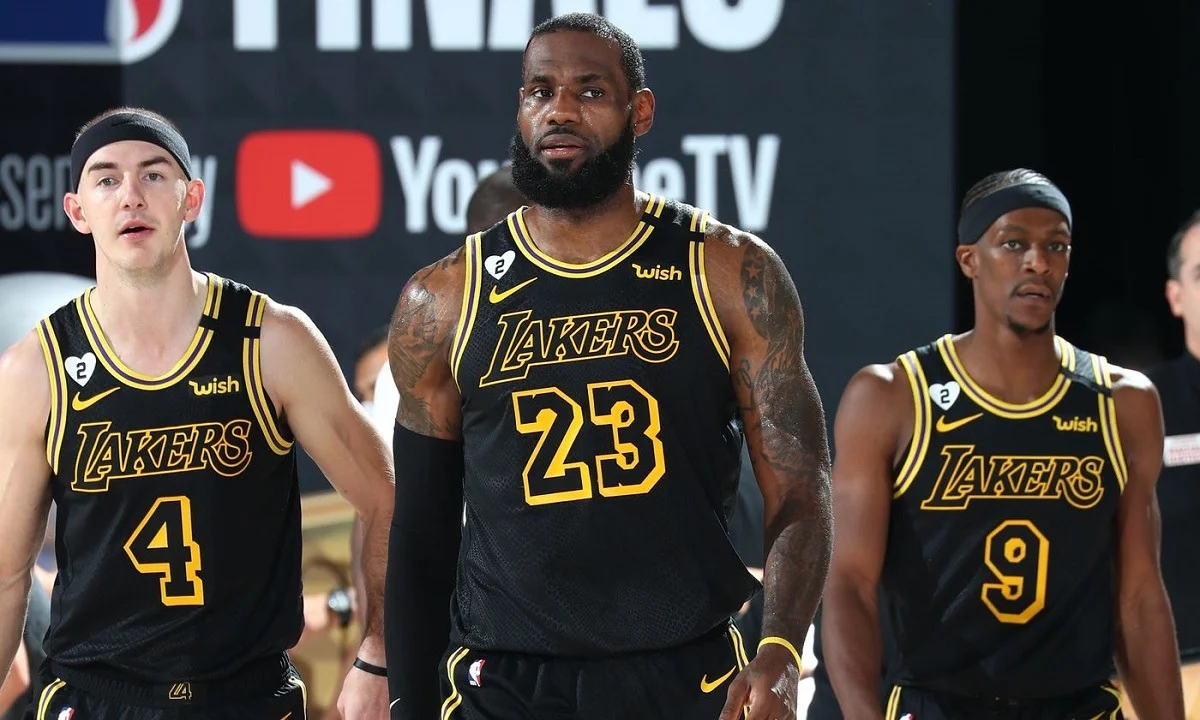 Λέικερς: Με εμφανίσεις «Black Mamba» στο Game 5