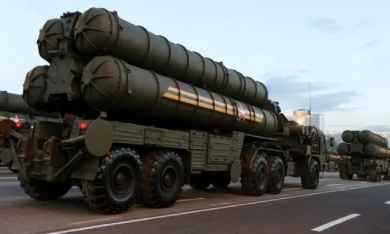 Τούρκοι: Mε τους S-400 μπορούμε να χτυπήσουμε τα ελληνικά F-16 πριν απογειωθούν