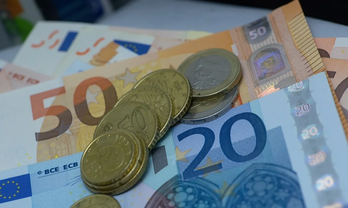 Εγκρίθηκε το κονδύλι αποζημίωσης ειδικού σκοπού: Ποιους και πόσους αφορά