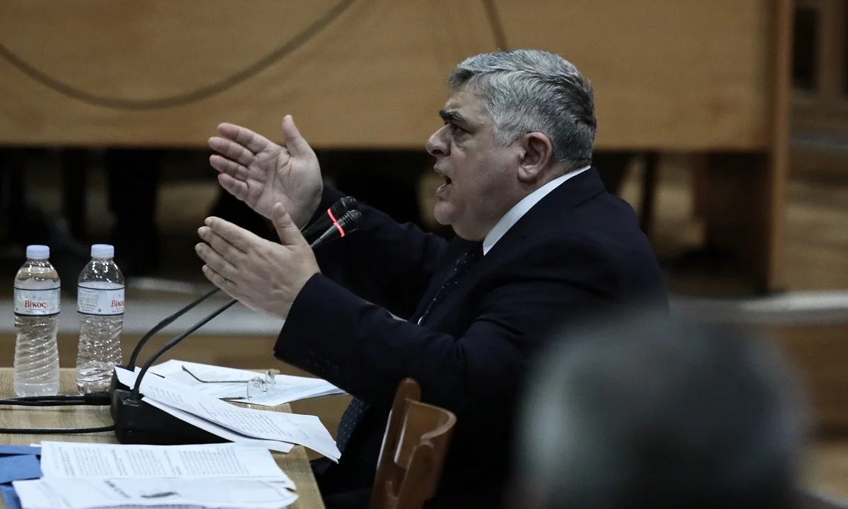 Χρυσή Αυγή: Το twitter «έριξε» λογαριασμούς βουλευτών της