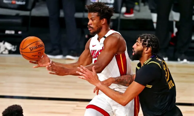 Λέικερς - Χιτ 108-111: Απολαυστικό Top-10 από τον 5ο τελικό, με Ντέιβις στο Νο1 (vid)