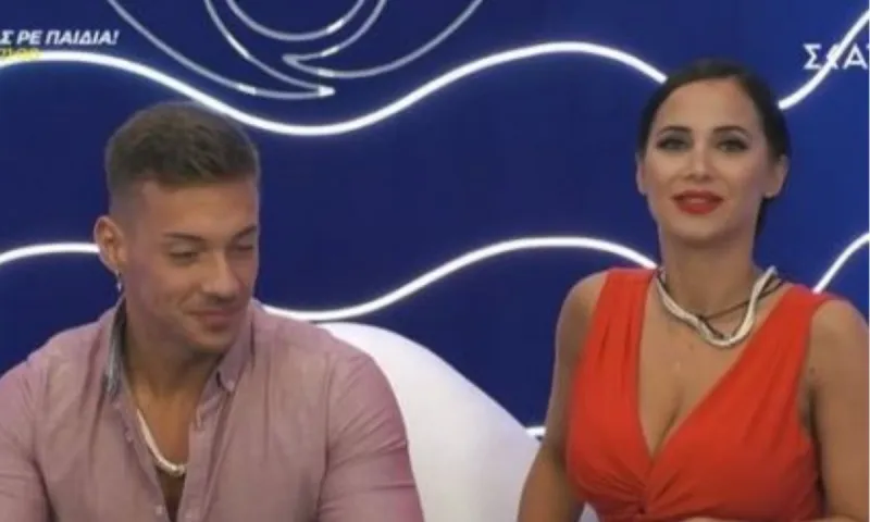 Big Brother: Χριστίνα και Παναγιώτης δεν χάνουν... ευκαιρία (vids)