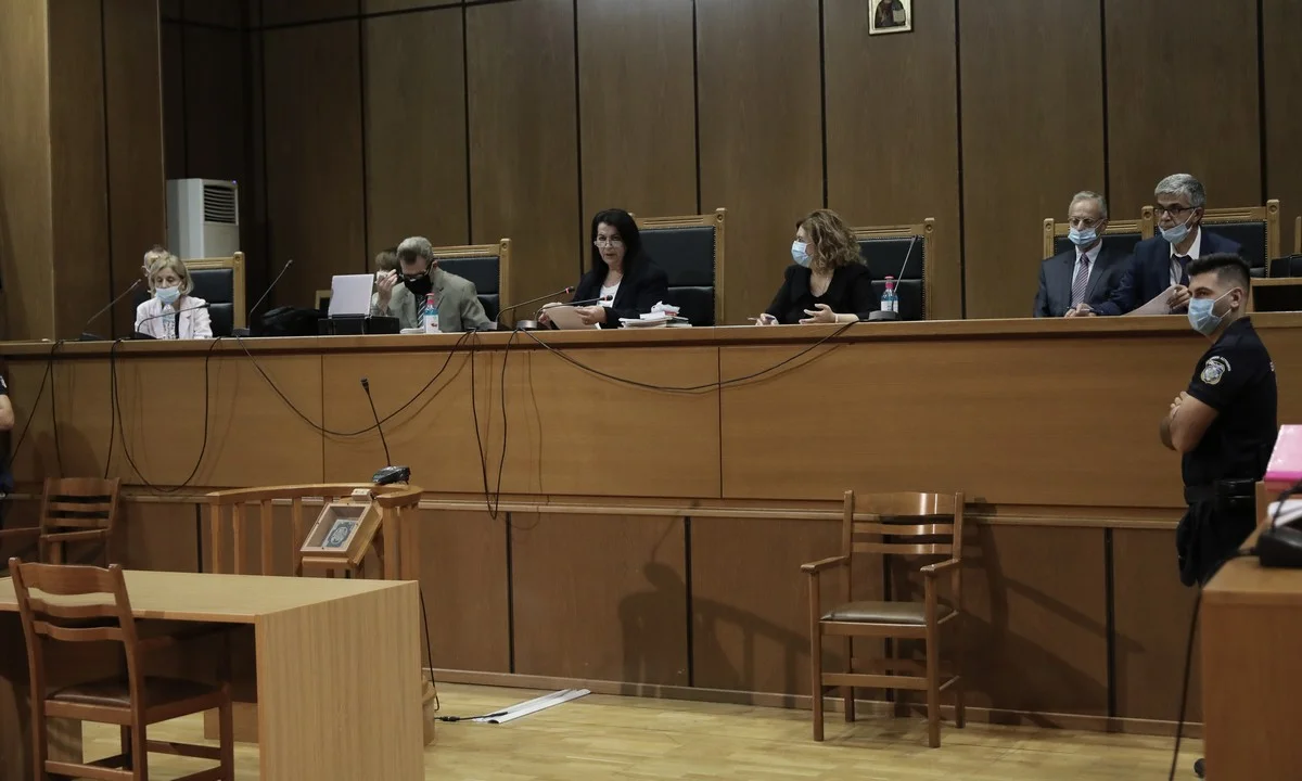 Δίκη Χρυσής Αυγής: Η ΕΛ.ΑΣ. απαγορεύει τη συγκέντρωση συμπαράστασης στους καταδικασθέντες