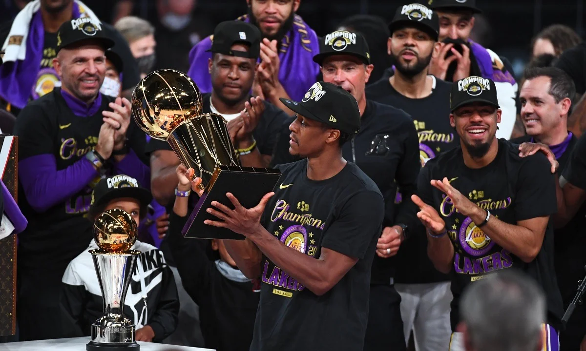 NBA: Ιστορικό ρεκόρ από τον Ρόντο – Πρωτάθλημα με Σέλτικς και Λέικερς