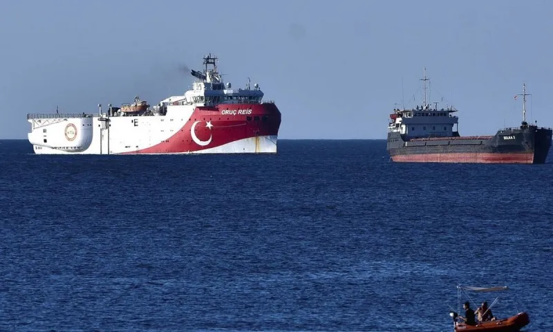 Ελληνοτουρκικά: ΥΠΕΞ για Oruc Reis και νέα τουρκική Navtex - «Ευθεία απειλή της ειρήνης»