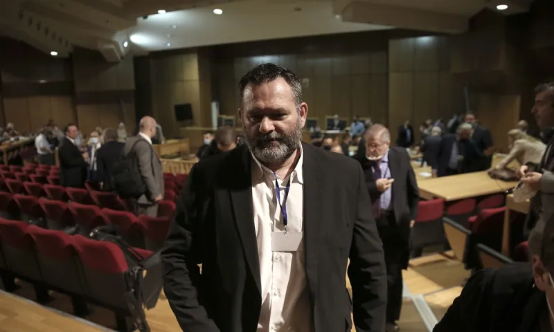 Δίκη Χρυσής Αυγής: «Μπλόκο» σε Λαγό για εξαίρεση δικαστών (vid)