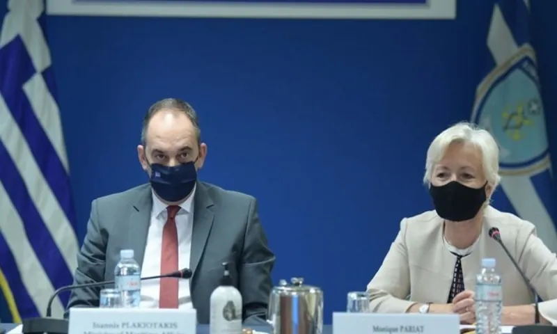 Διευθύντρια Μετανάστευσης Κομισιόν: Ικανοποίηση για τους χειρισμούς του υπ. Ναυτιλίας και του Λιμενικού