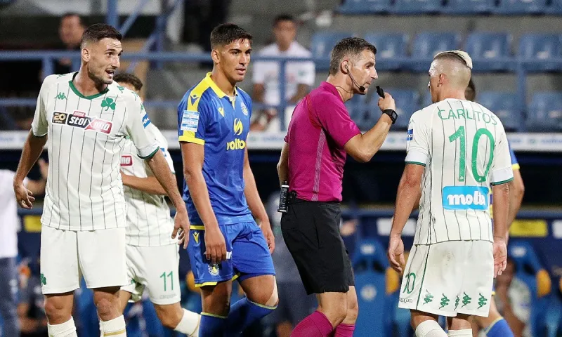 Παναθηναϊκός: Δοκίμασε το 4-4-2 ο Συλαϊδόπουλος