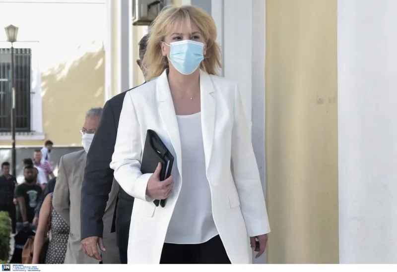 Μάτι: Απολογείται για τη φονική πυρκαγιά η πρώην περιφερειάρχης, Ρένα Δούρου