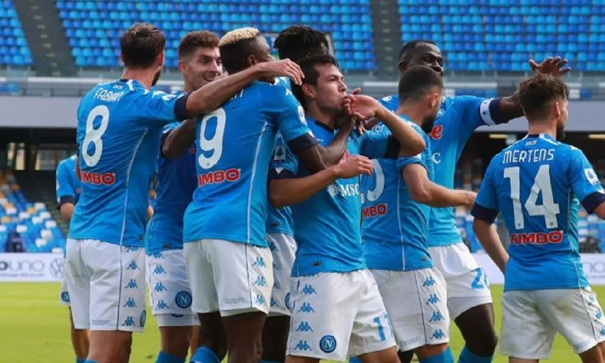 Νάπολι - Αταλάντα 4-1: Την «κατάπιε» από το ημίχρονο!