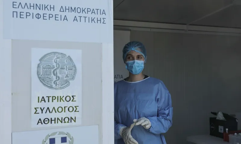 Κορονοϊός: Ελαφρά μειωμένα κρούσματα
