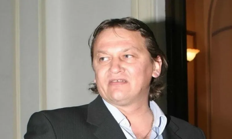 Λούπου: «Έδωσα μπουνιά στον Βαρδινογιάννη»